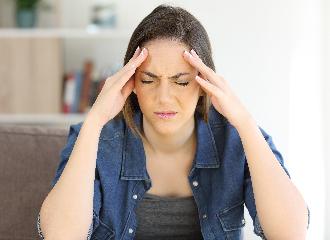 thumbnail of A Comprehensive Guide to Migraines