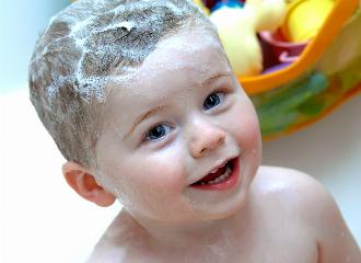 thumbnail of Which Baby Shampoo is Best For Your Baby?